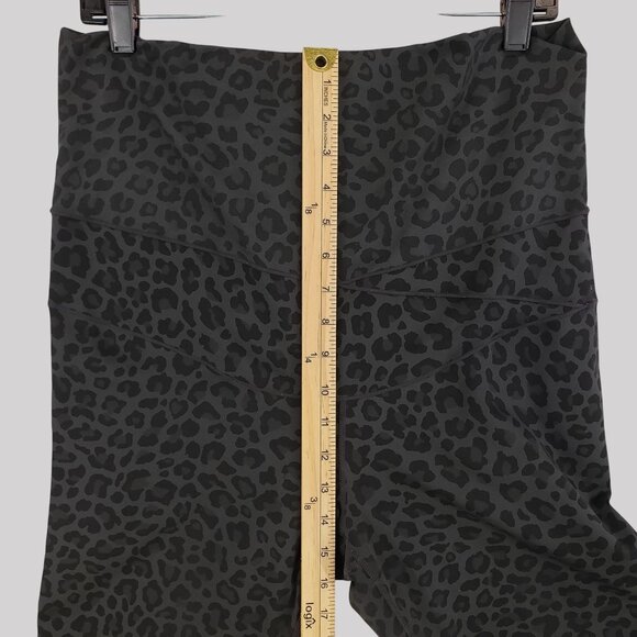 Nike One Dri-FIT High-Rise Printed Leopard Leggings  Women's Pants XL - Picture 9 of 10